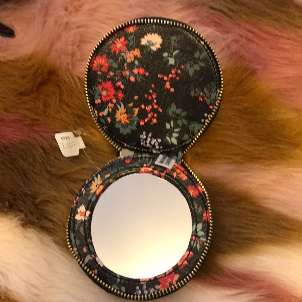 Accessory Bundle - image 5